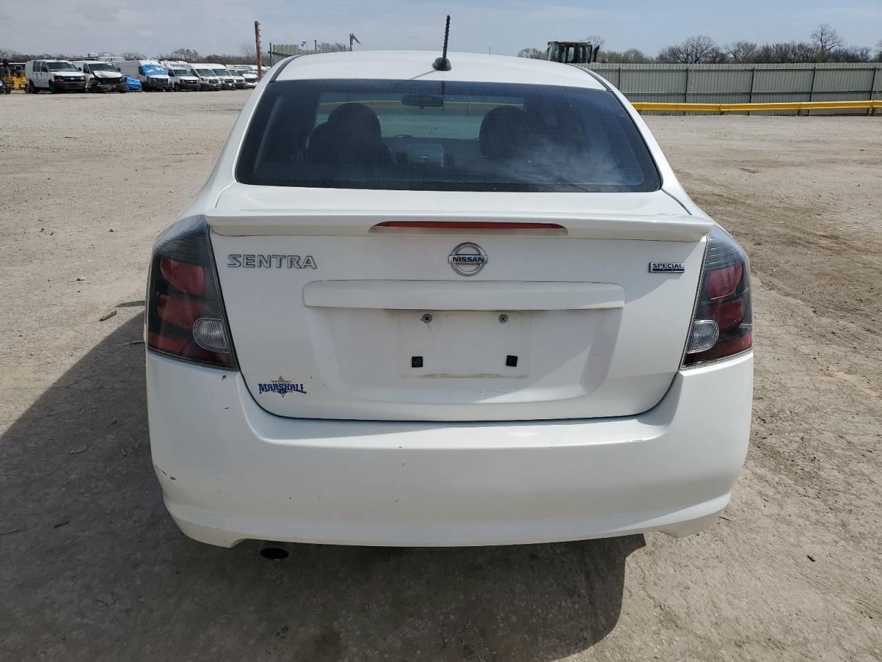 2012 NISSAN SENTRA 2.0 - Image 6