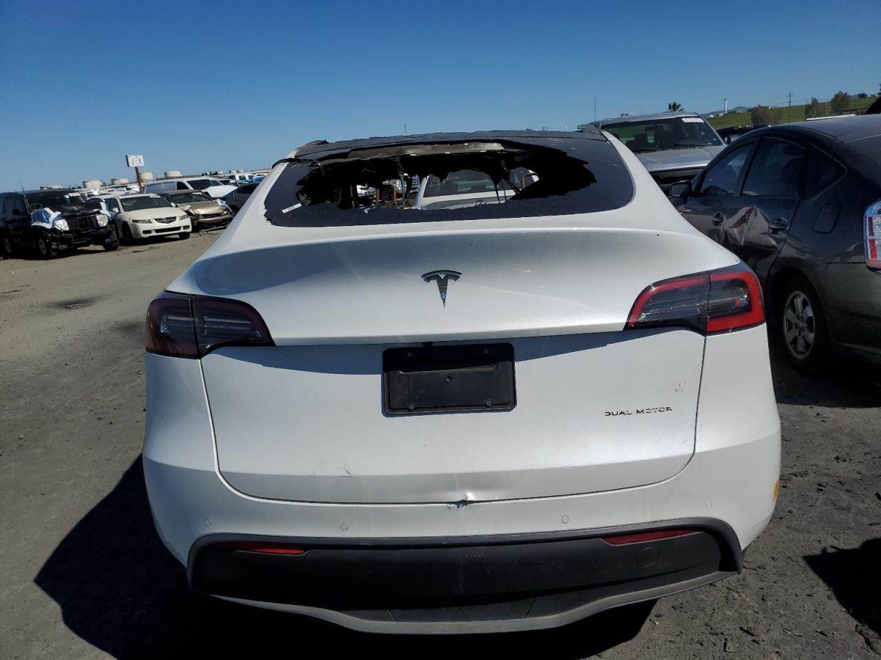 2022 TESLA MODEL Y - Image 6