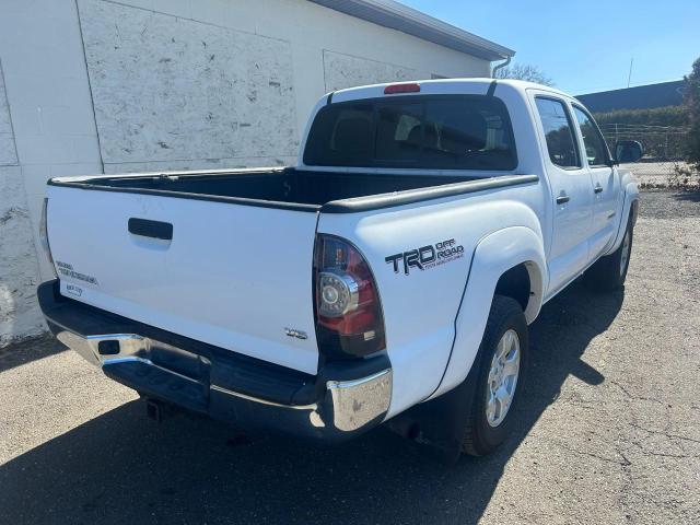 2013 Toyota Tacoma Double Cab - Фото 3