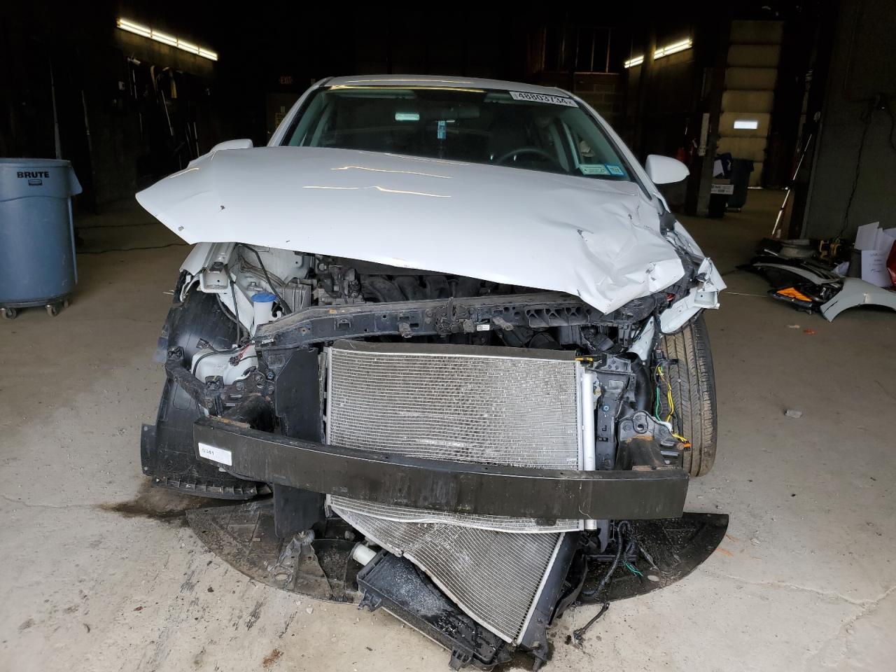 2018 HYUNDAI ELANTRA SE - Фото 5