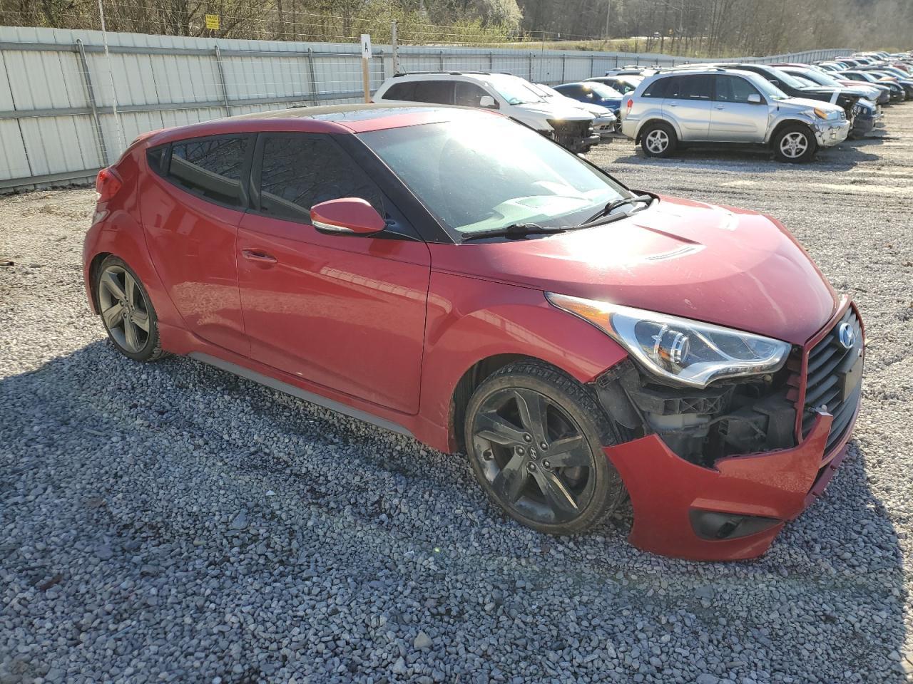 2013 HYUNDAI VELOSTER T - Фото 4