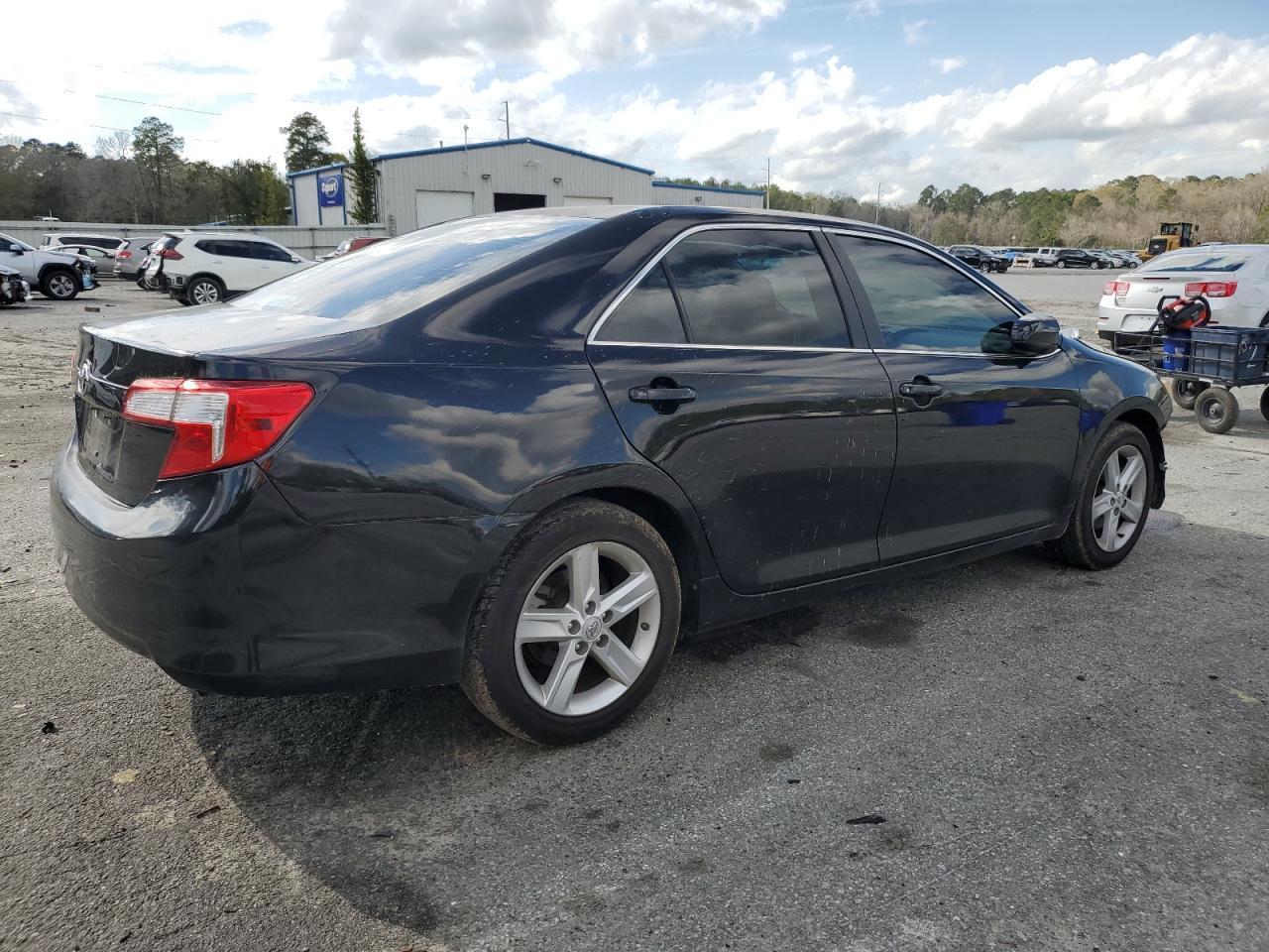 2012 TOYOTA CAMRY BASE - Image 3