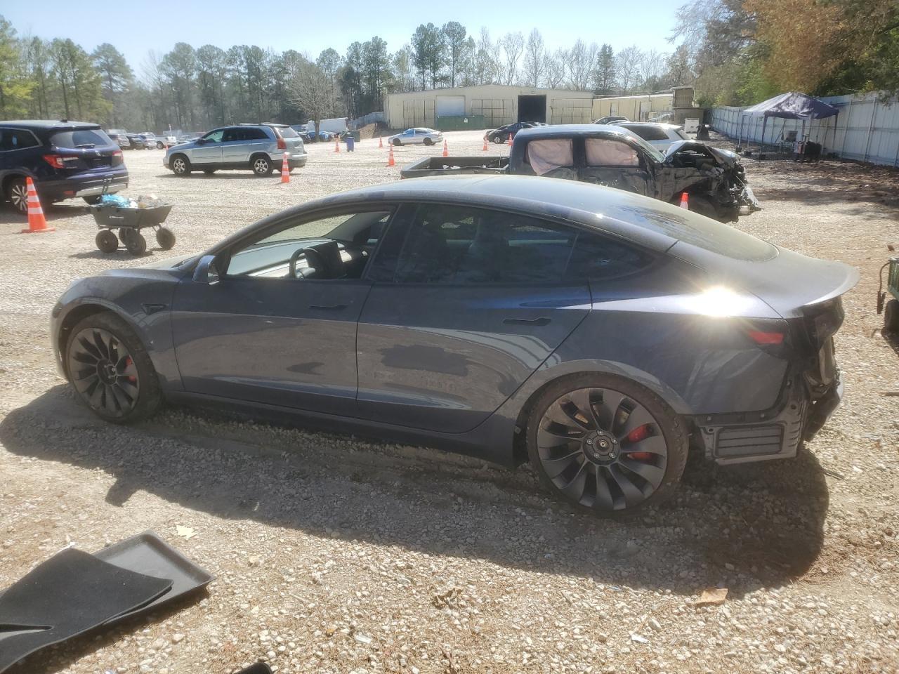 2023 TESLA MODEL 3 - Image 2