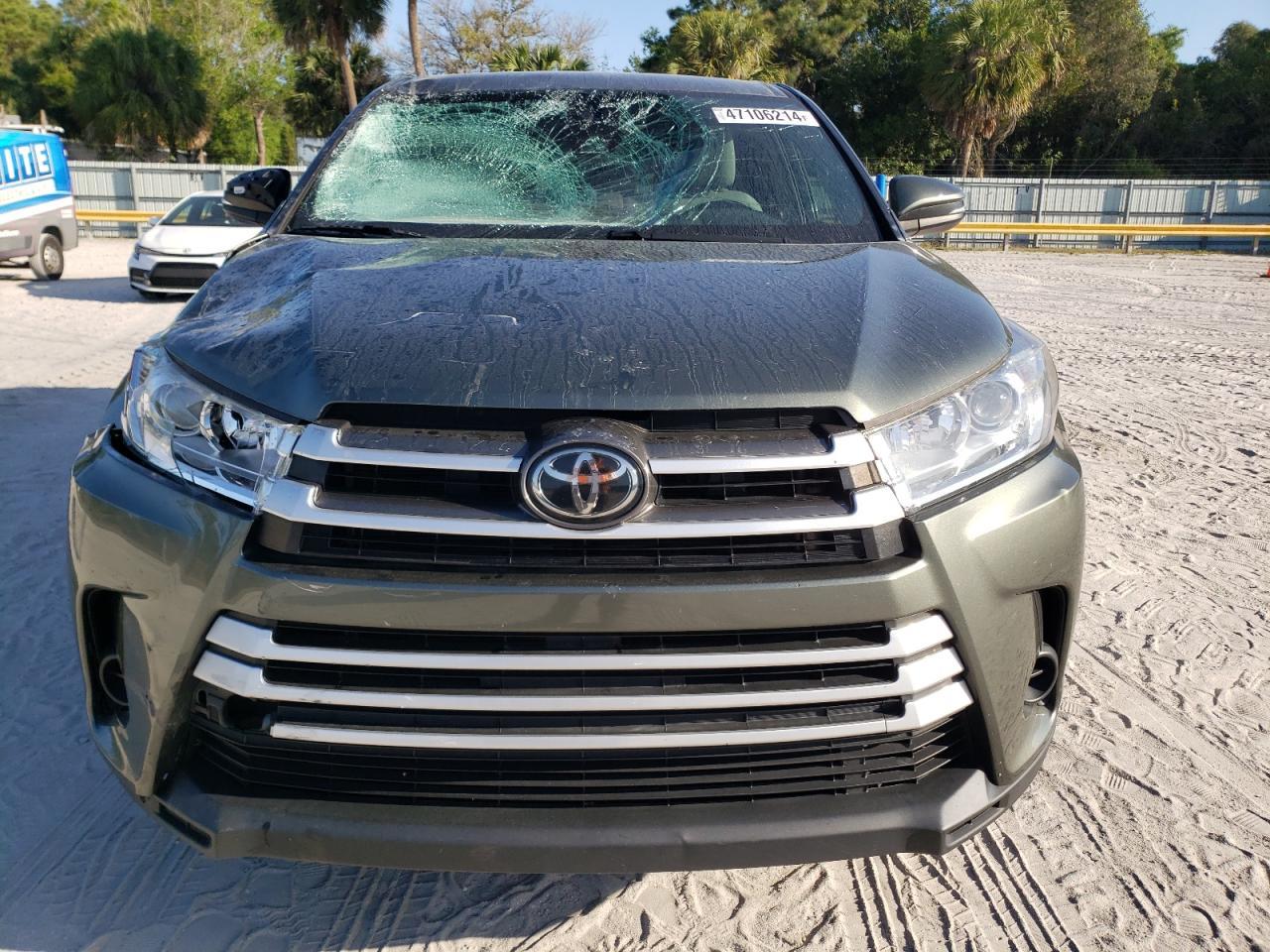 2019 TOYOTA HIGHLANDER - Фото 5
