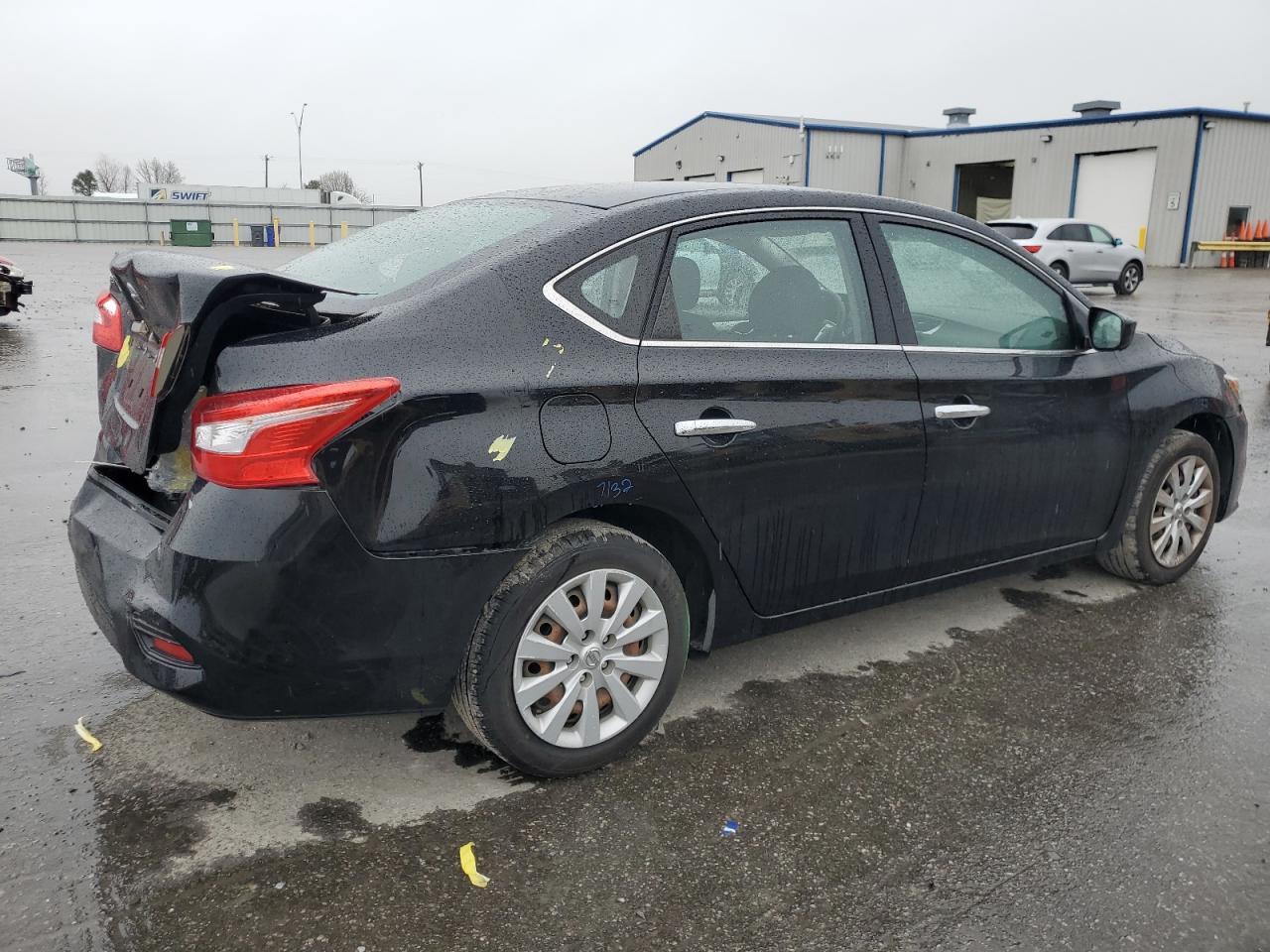 2017 NISSAN SENTRA S - Фото 3