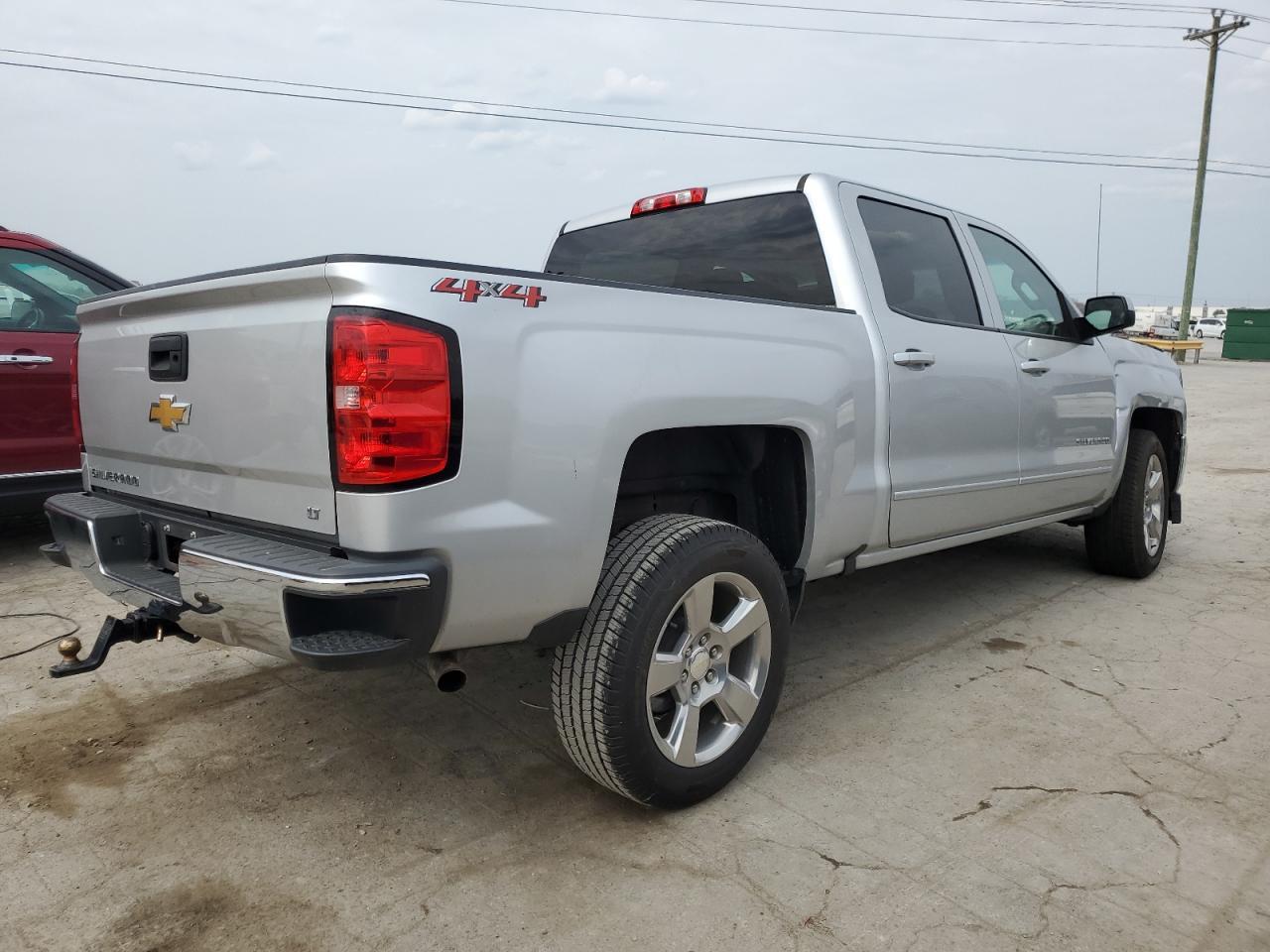 2018 CHEVROLET SILVERADO - Image 3