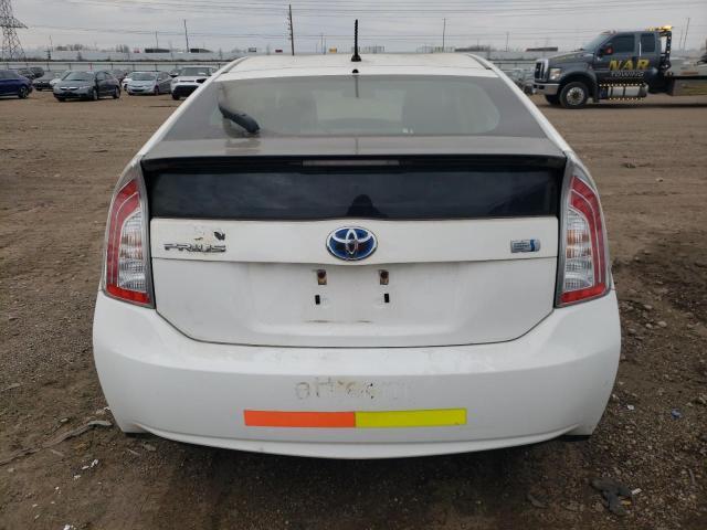 2013 Toyota Prius - Image 6