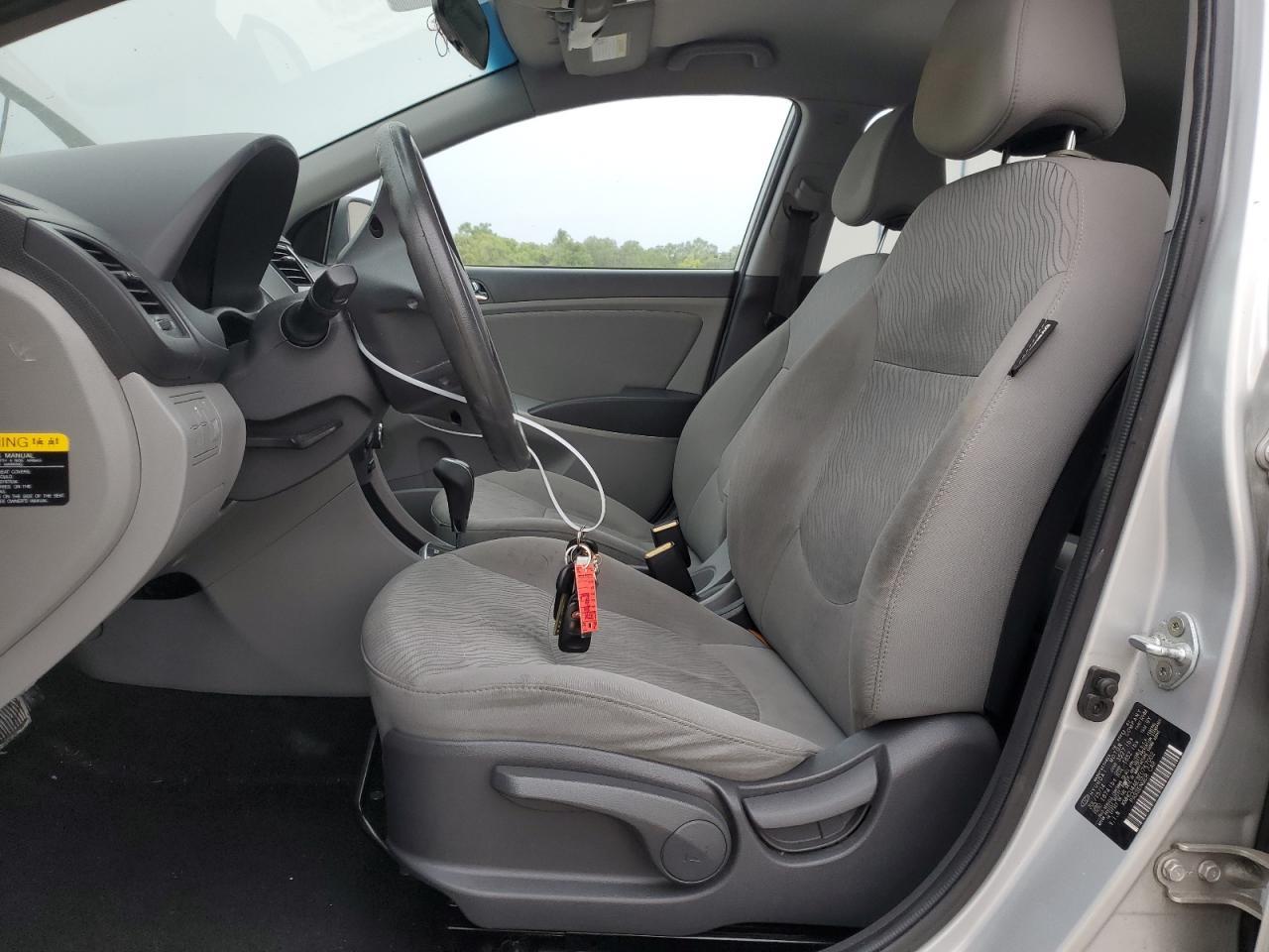 2014 HYUNDAI ACCENT GLS - Фото 7
