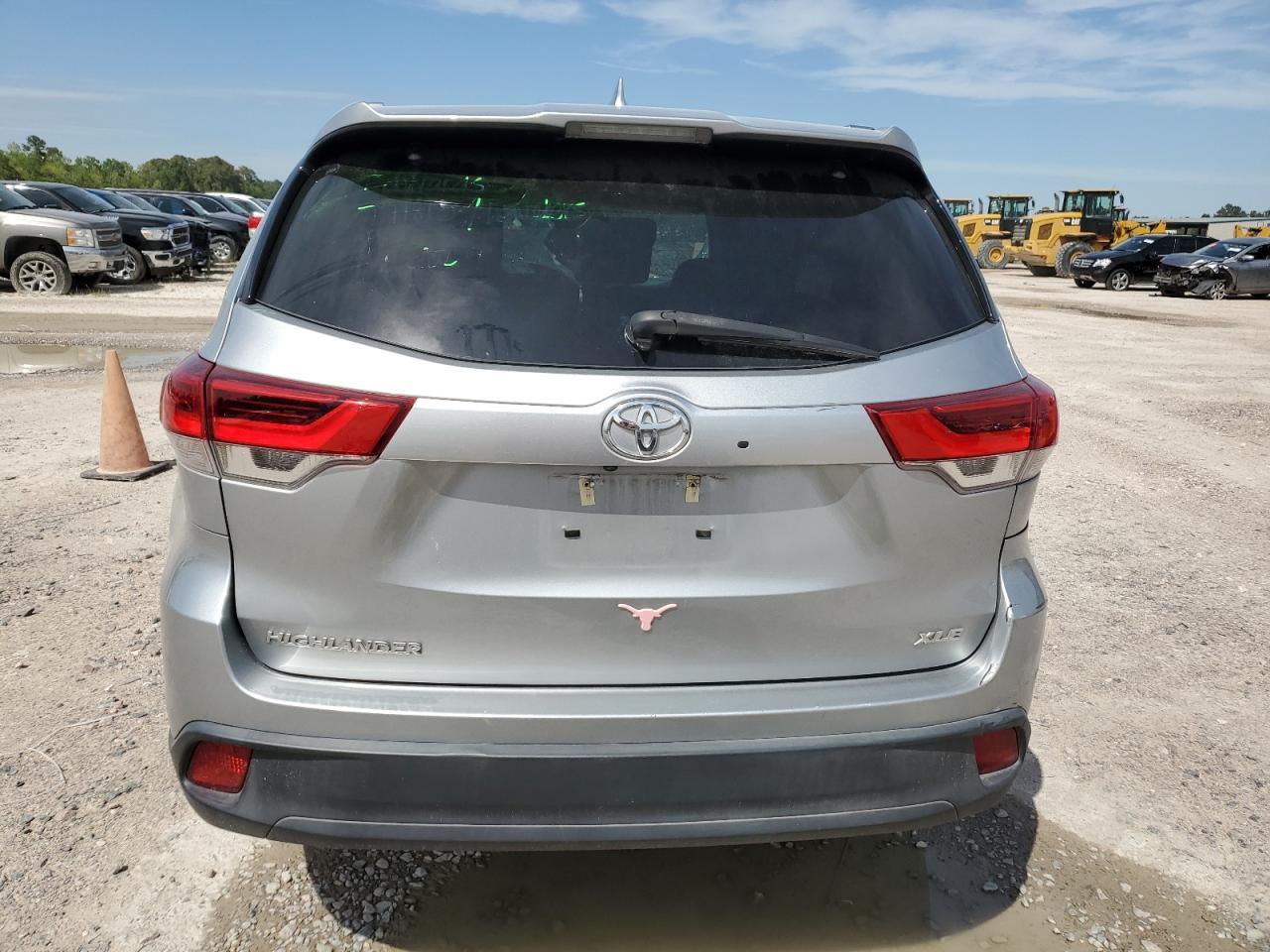 2018 TOYOTA HIGHLANDER - Фото 6
