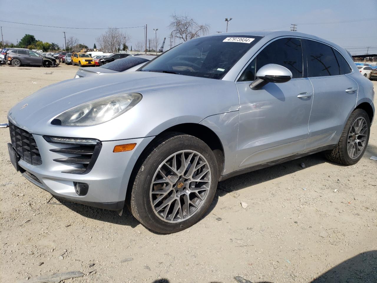 2015 PORSCHE MACAN S