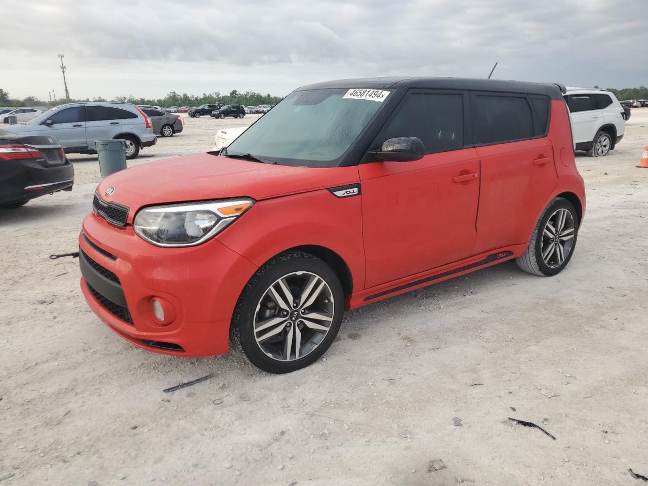 2019 KIA SOUL + car image