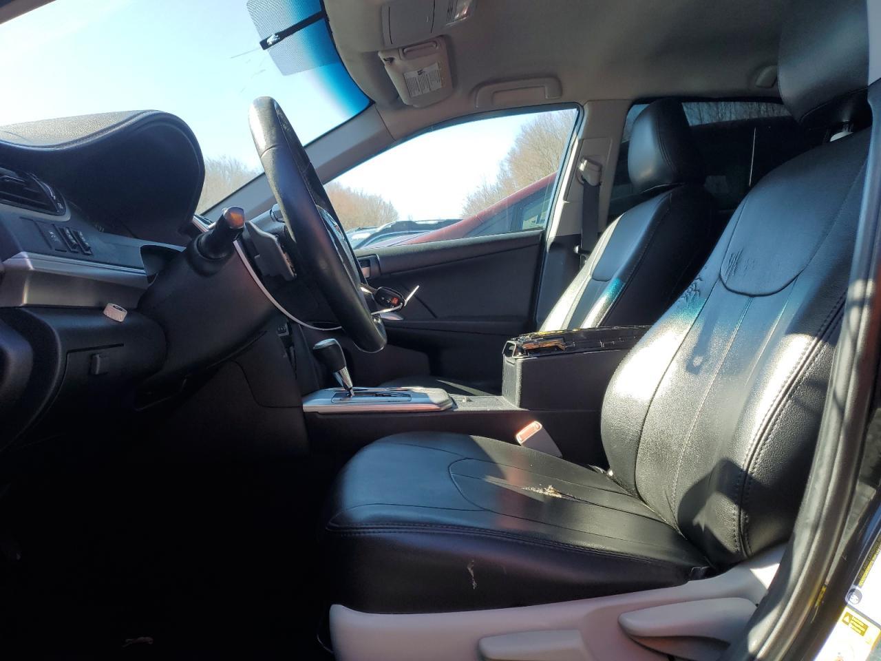 2014 TOYOTA CAMRY L - Image 7