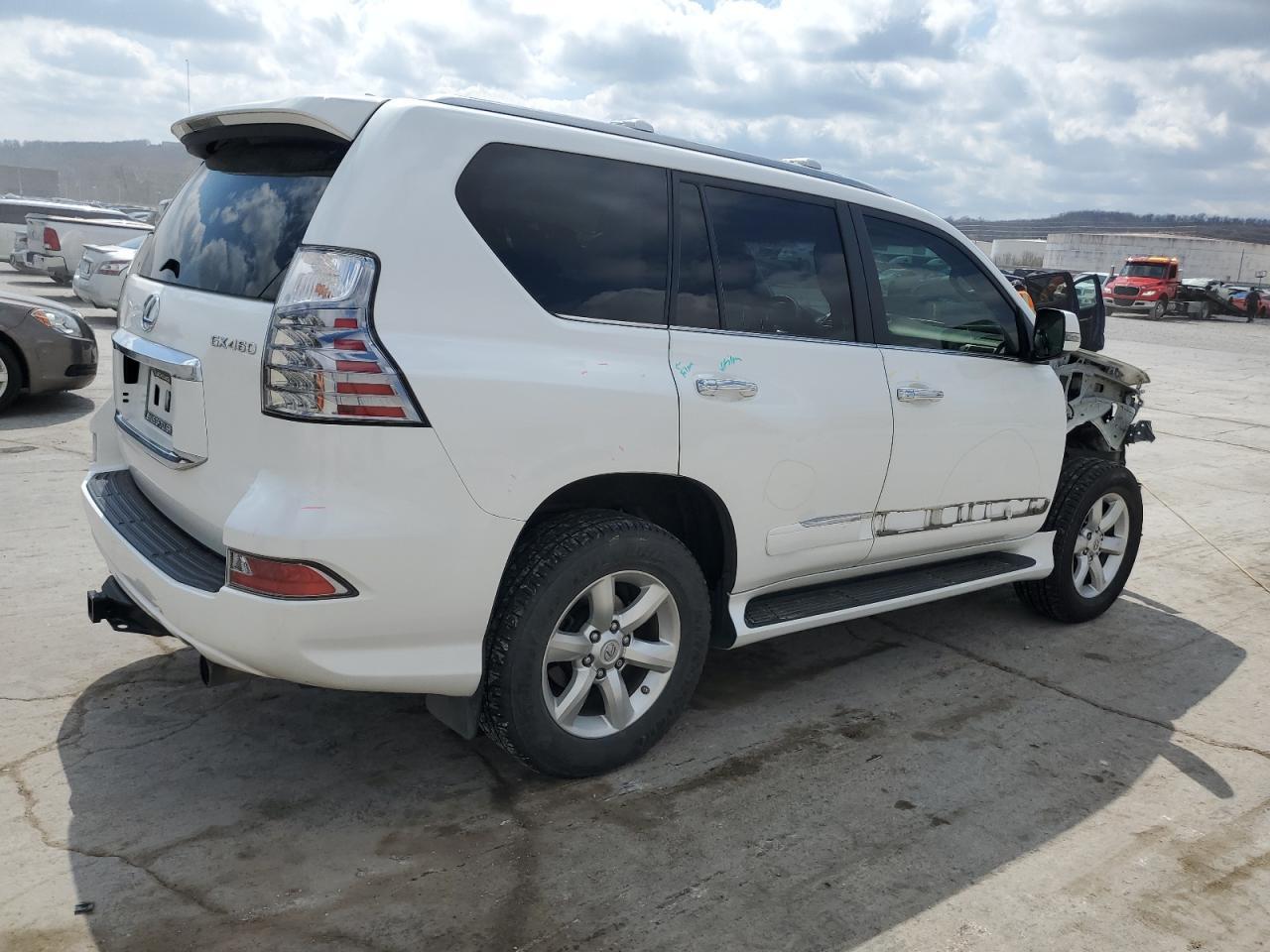 2014 LEXUS GX 460 - Image 3