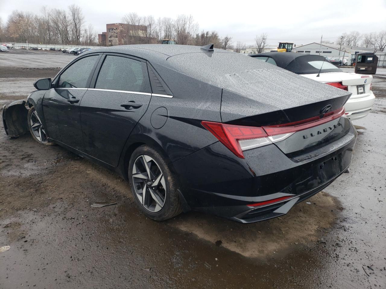 2022 HYUNDAI ELANTRA SE - Фото 2
