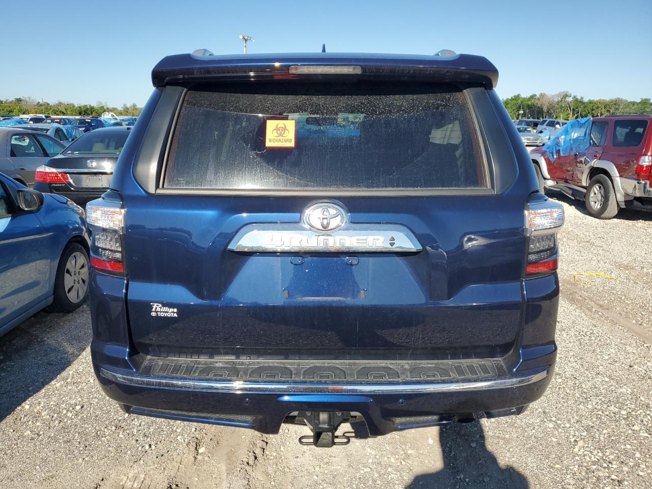 2020 TOYOTA 4RUNNER SR - Image 6
