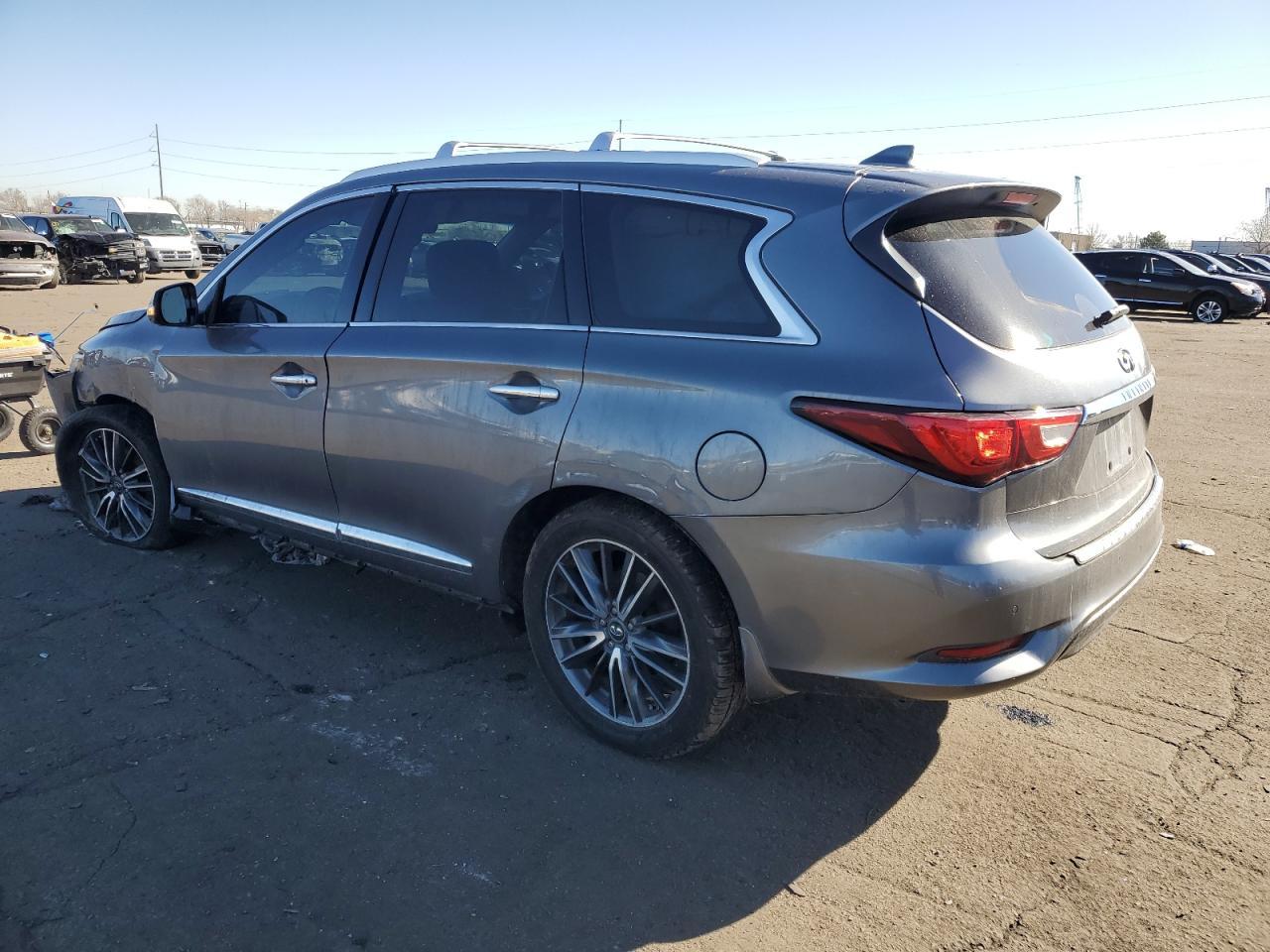 2016 INFINITI QX60 - Фото 2