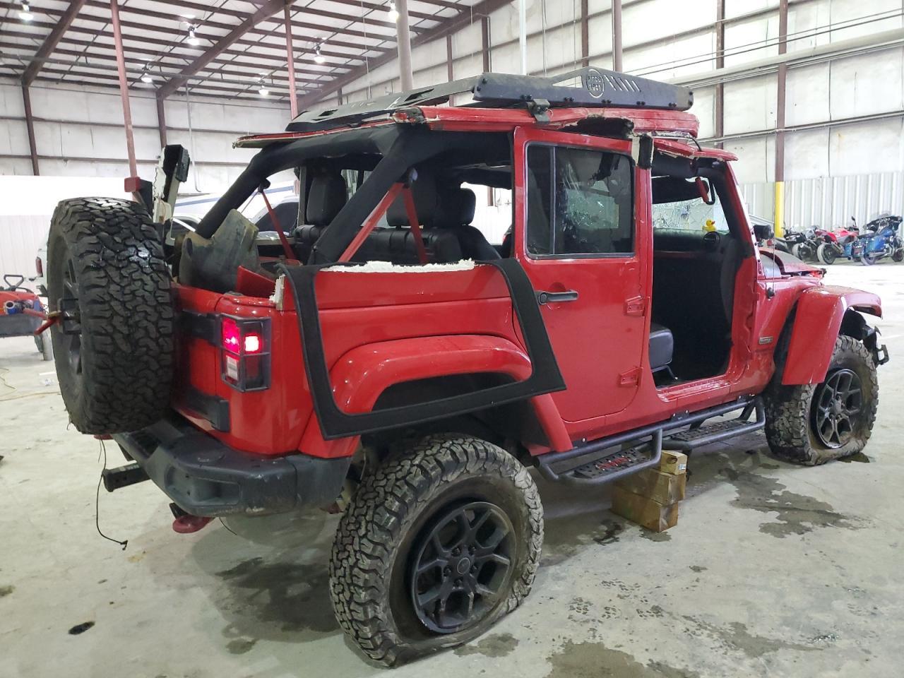 2017 JEEP WRANGLER U - Фото 3