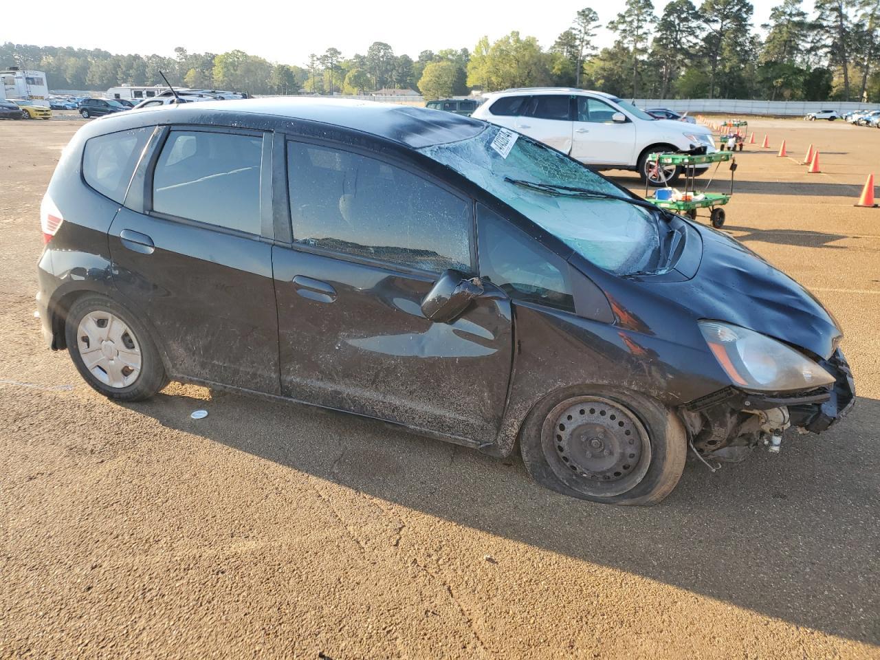 2013 HONDA FIT - Image 4