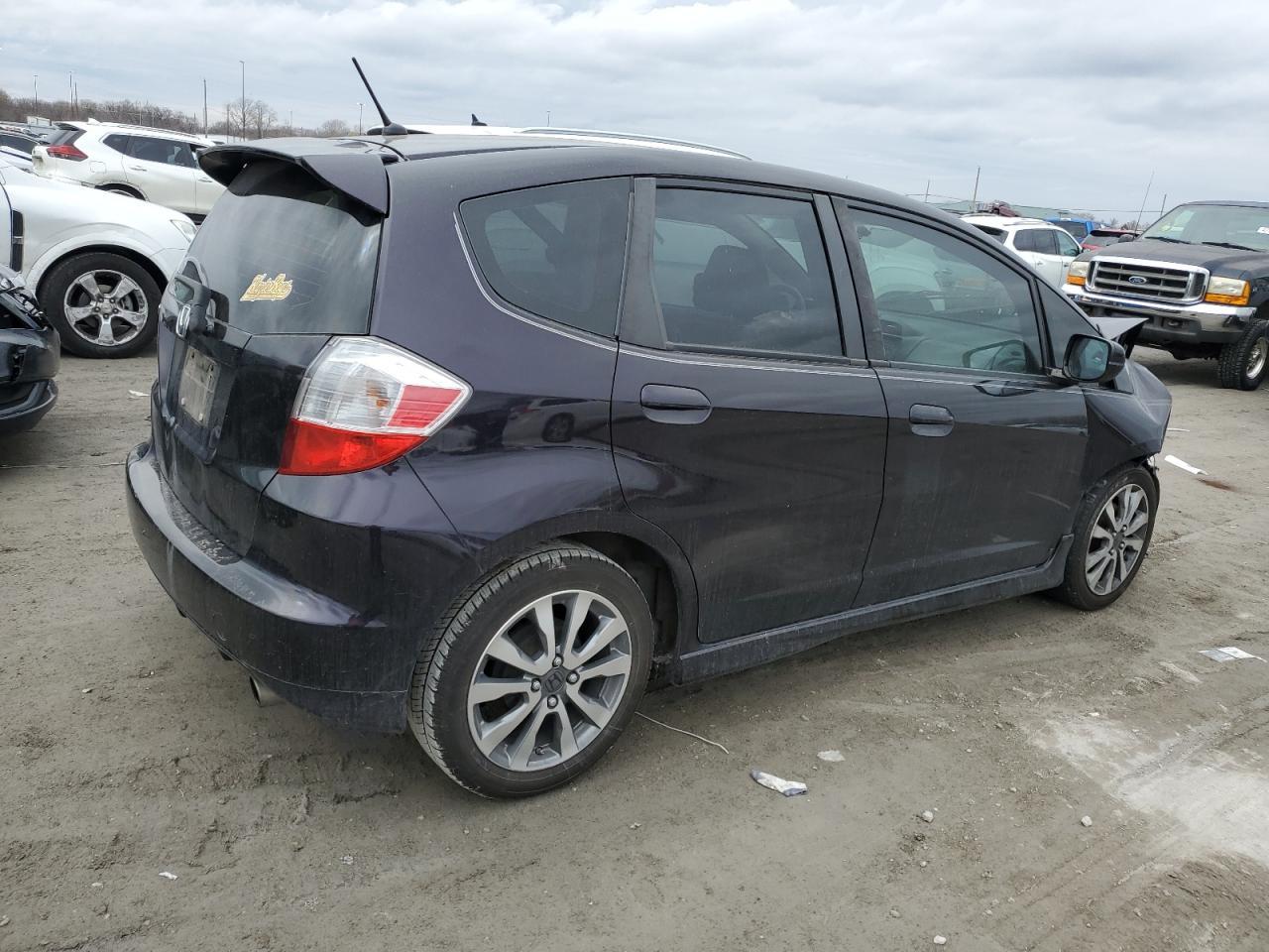 2013 HONDA FIT SPORT - Фото 3