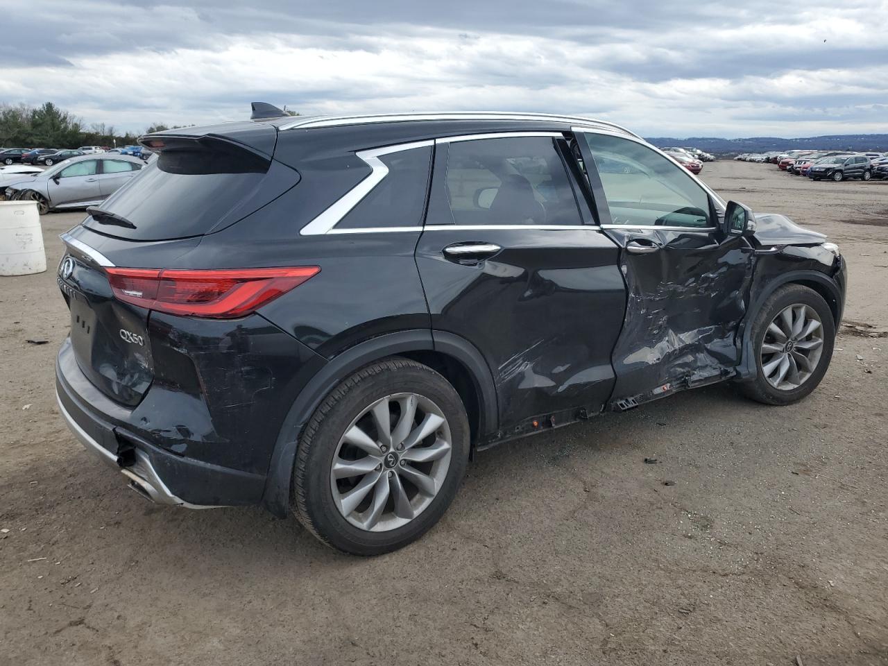 2020 INFINITI QX50 PURE - Image 3