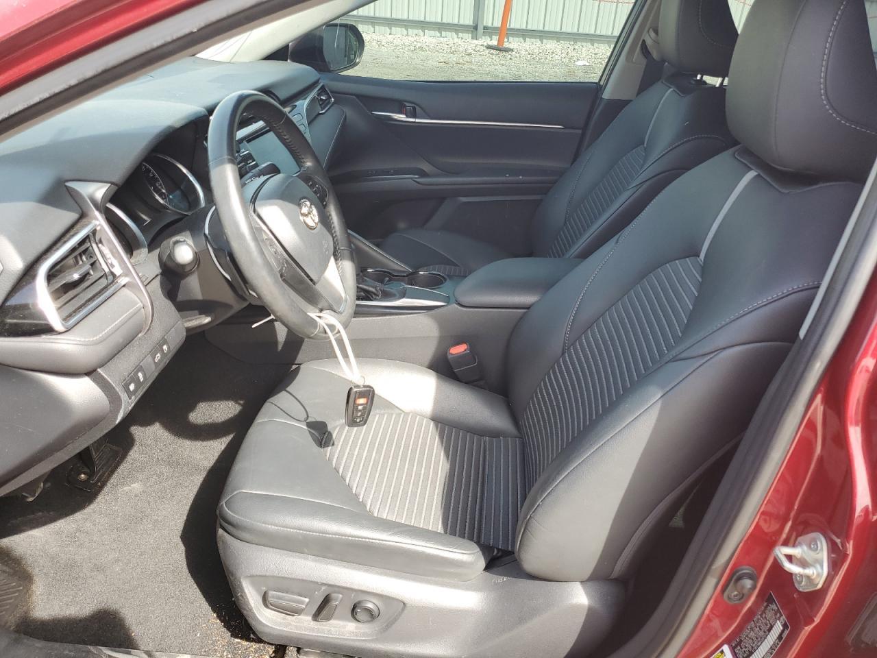 2018 TOYOTA CAMRY L - Фото 7