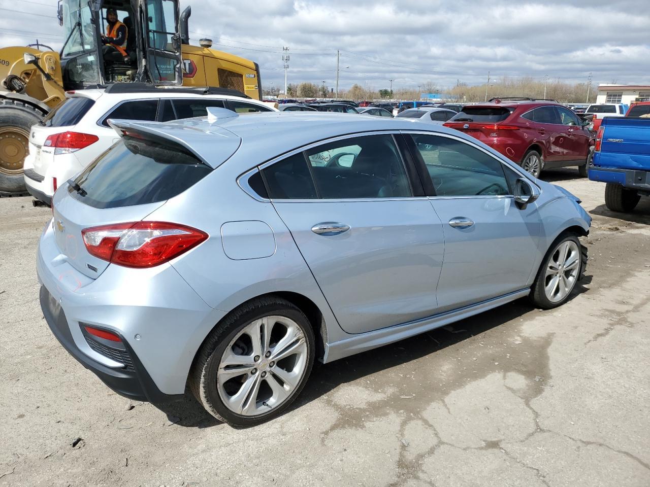 2017 CHEVROLET CRUZE PREM - Фото 3