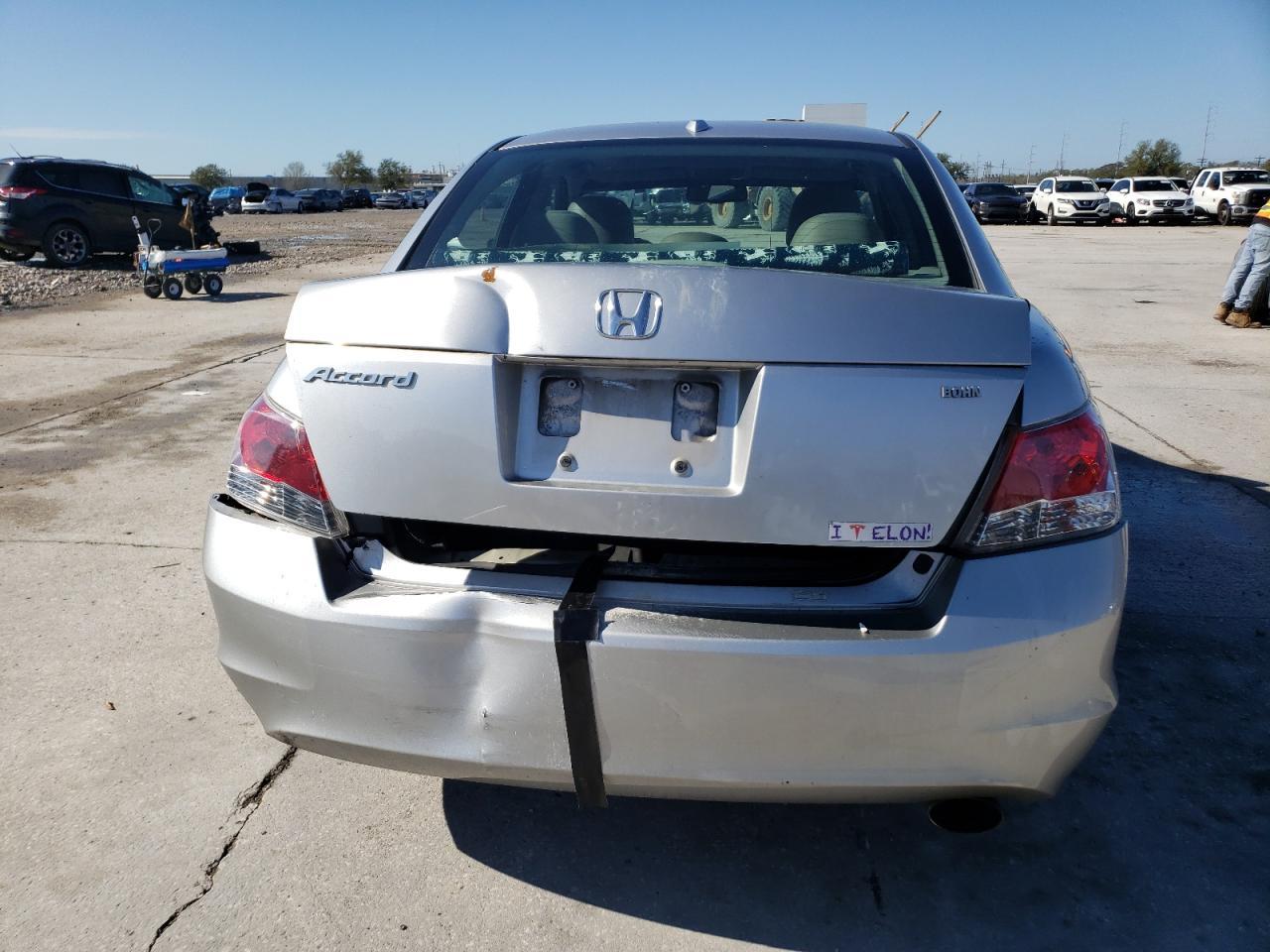 2010 HONDA ACCORD EXL - Image 6