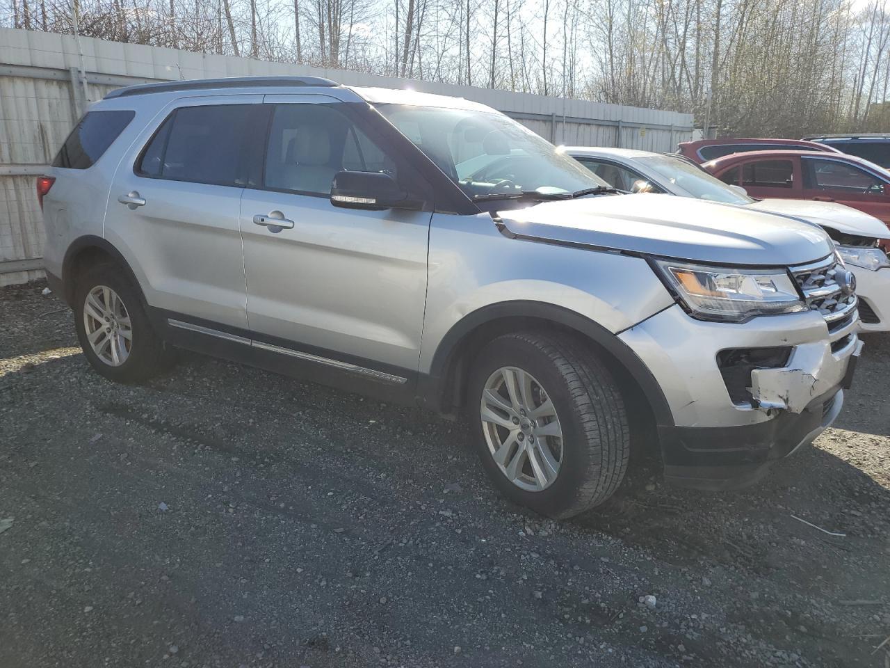 2018 FORD EXPLORER X - Фото 4