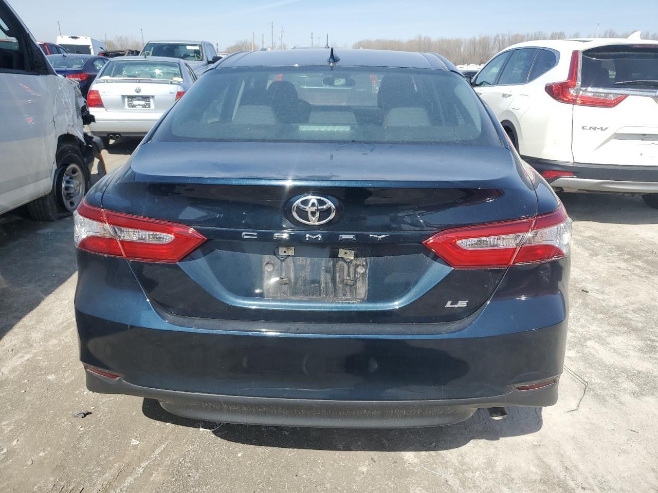2020 TOYOTA CAMRY LE - Фото 6