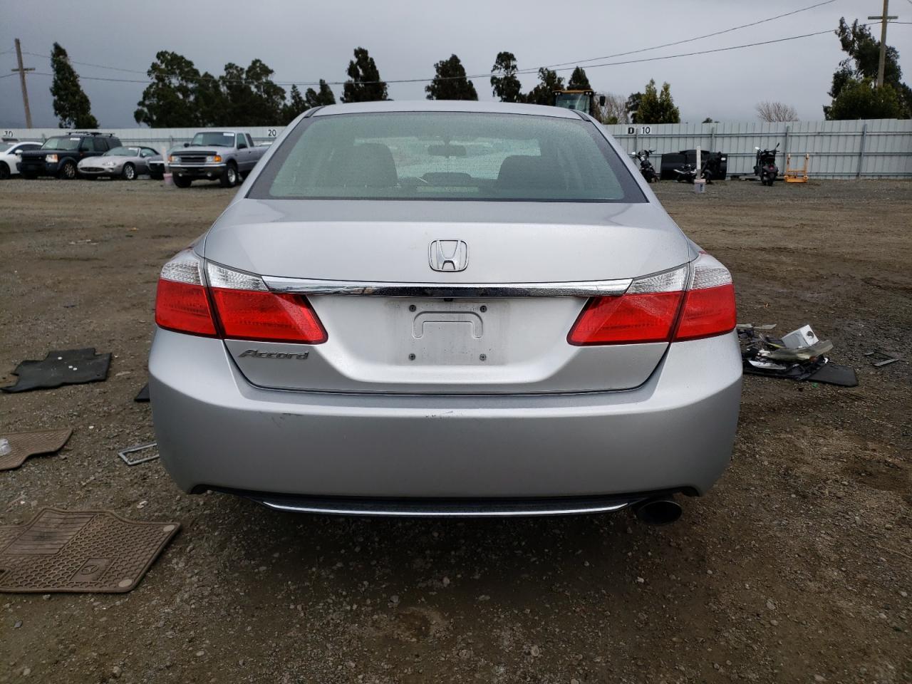 2014 HONDA ACCORD LX - Image 6