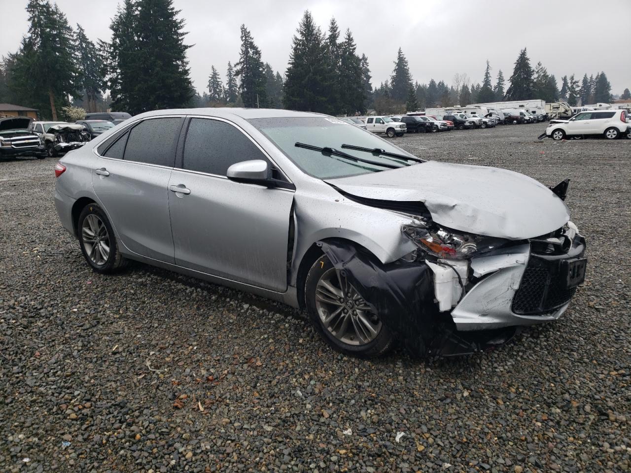 2017 TOYOTA CAMRY LE - Image 4