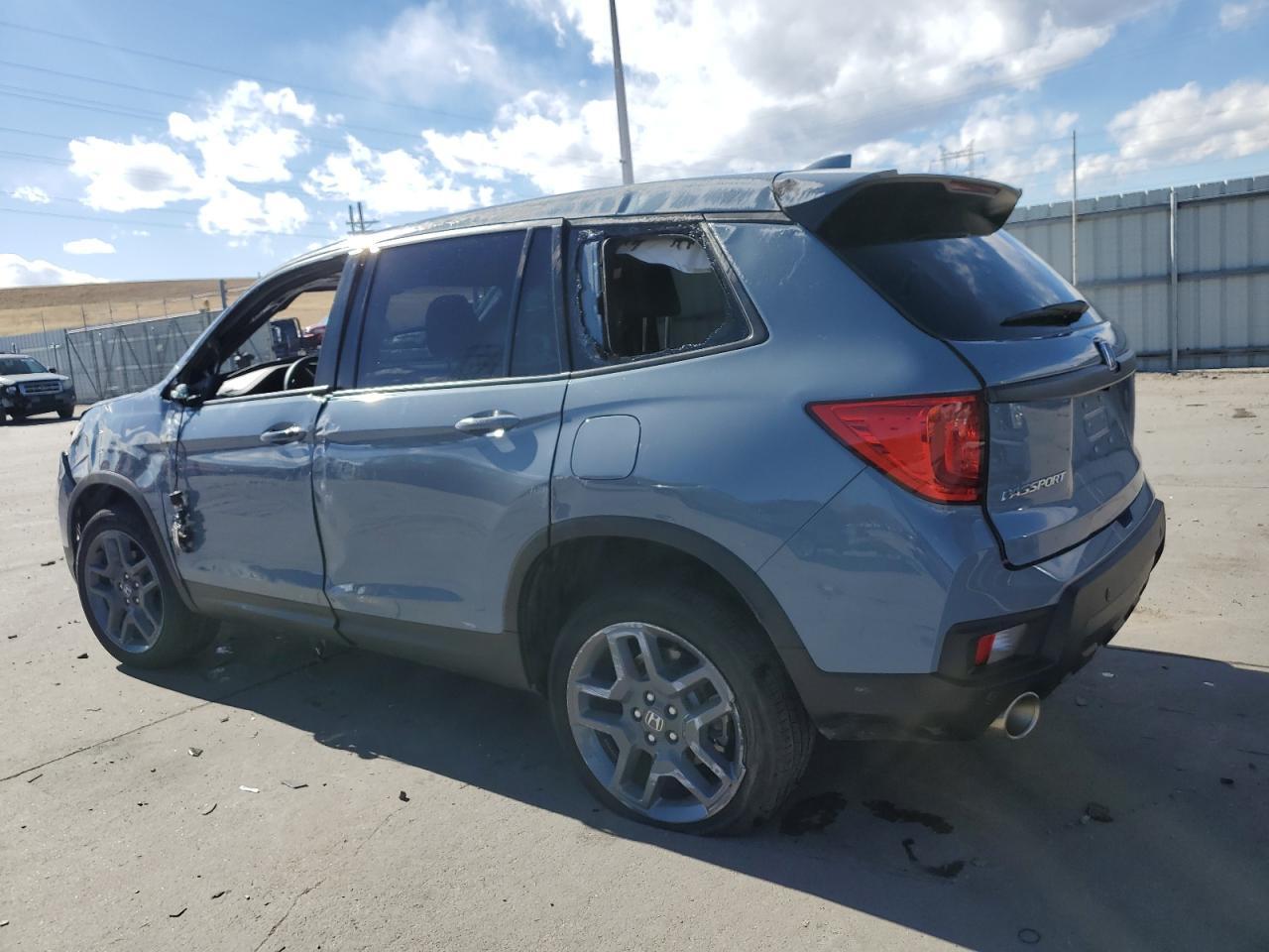 2023 HONDA PASSPORT E - Image 2