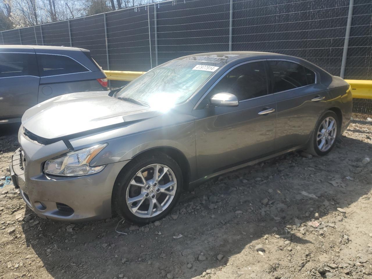 2014 NISSAN MAXIMA S