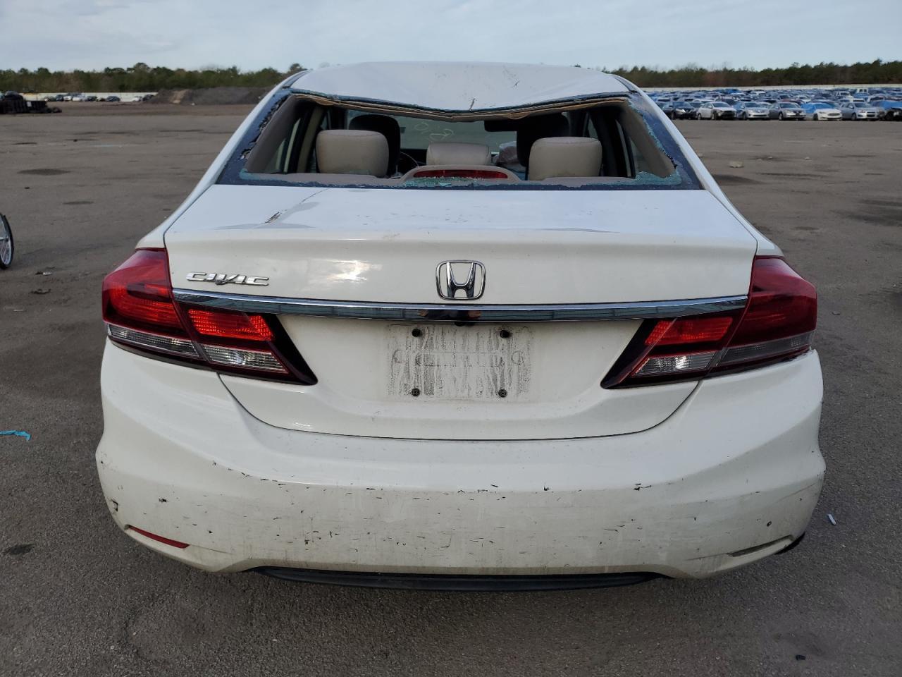 2015 HONDA CIVIC LX - Фото 6