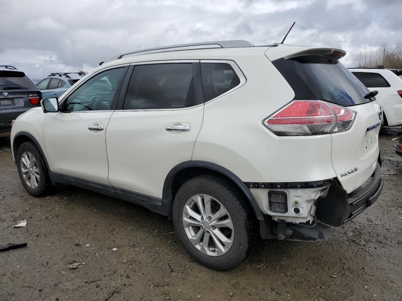 2015 NISSAN ROGUE S - Фото 2
