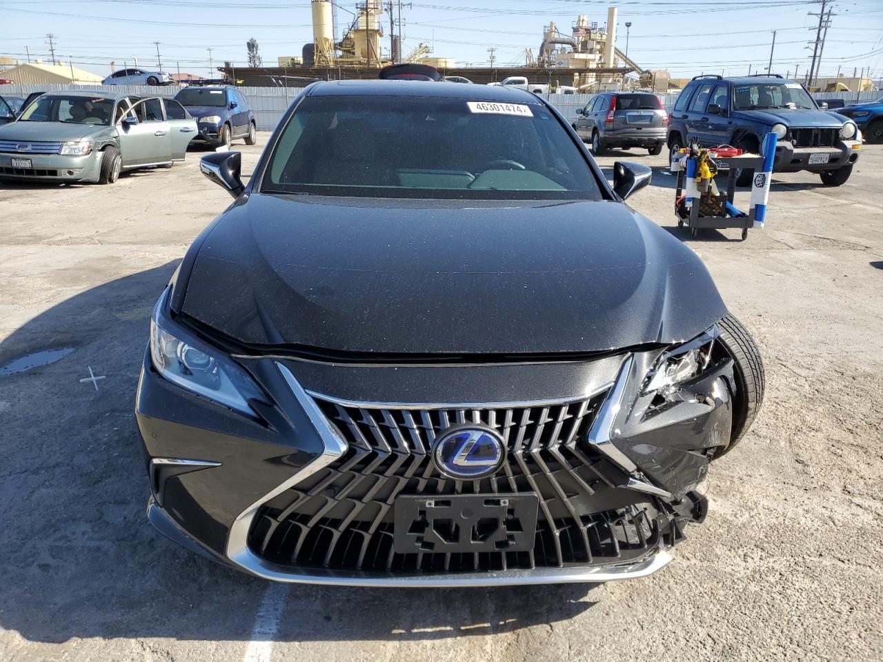 2022 LEXUS ES 300H BA - Фото 5