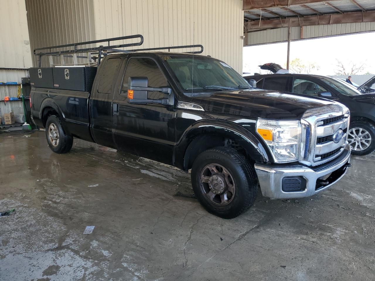 2016 FORD F250 SUPER - Image 4
