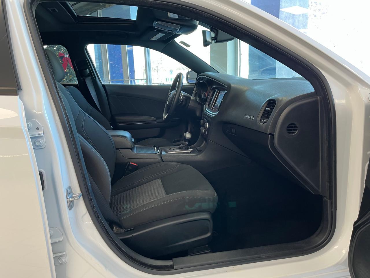 2019 DODGE CHARGER SX - Image 5