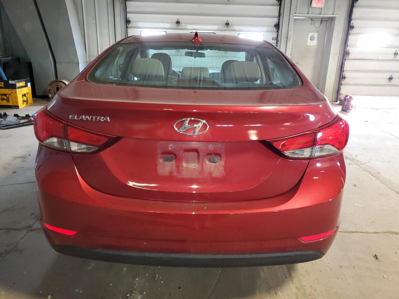 2014 HYUNDAI ELANTRA SE - Фото 6