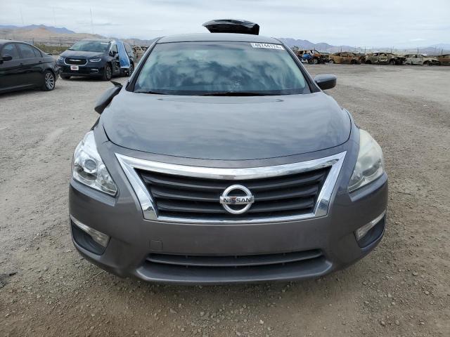 2015 Nissan Altima 2.5 - Image 5