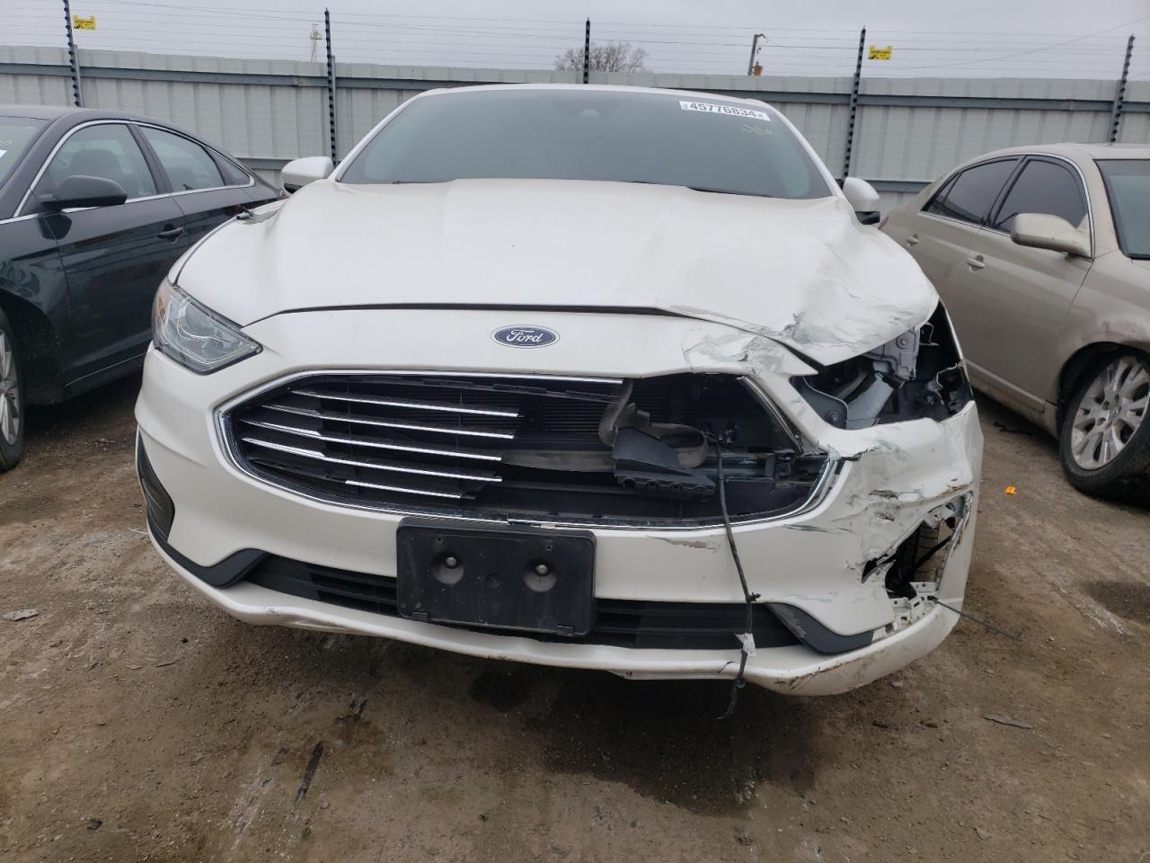 2020 FORD FUSION SE - Фото 5