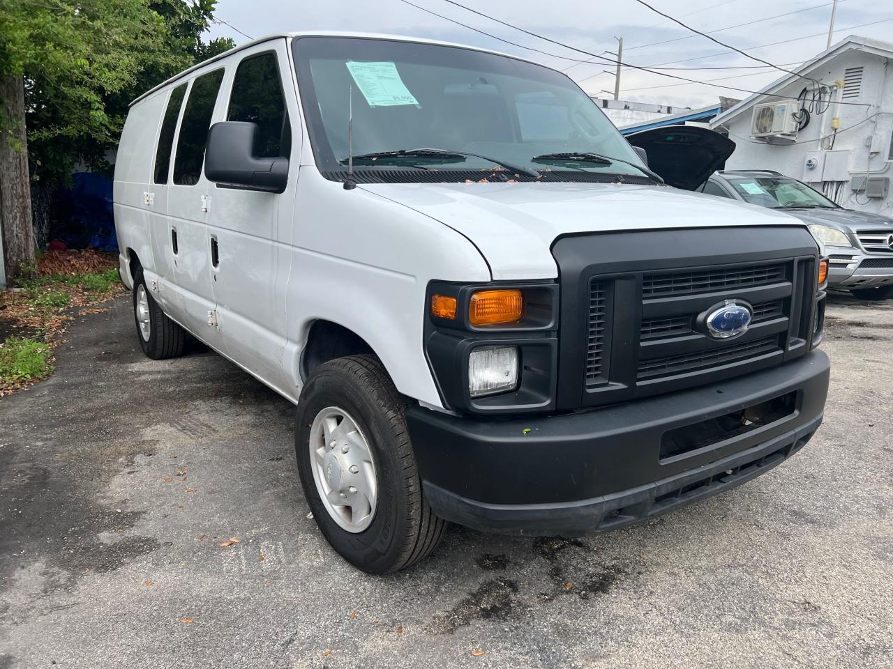 2010 FORD ECONOLINE car image