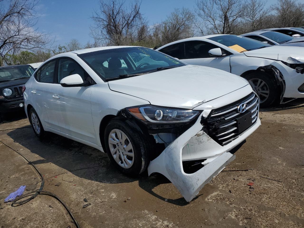 2017 HYUNDAI ELANTRA SE - Фото 4