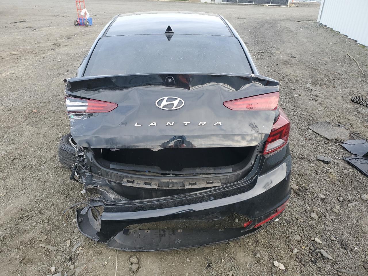 2019 HYUNDAI ELANTRA SE - Фото 6