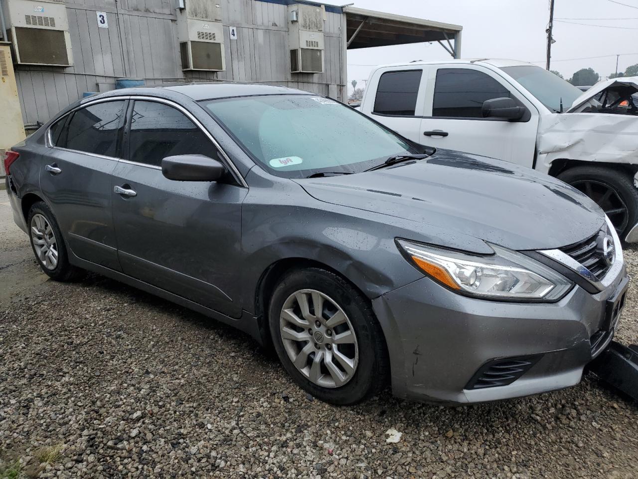 2017 NISSAN ALTIMA 2.5 - Фото 4