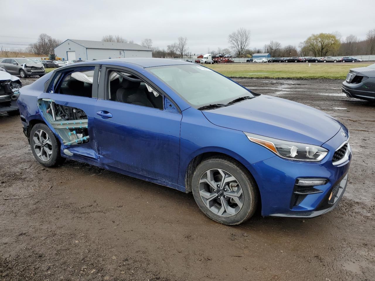 2021 KIA FORTE FE - Фото 4