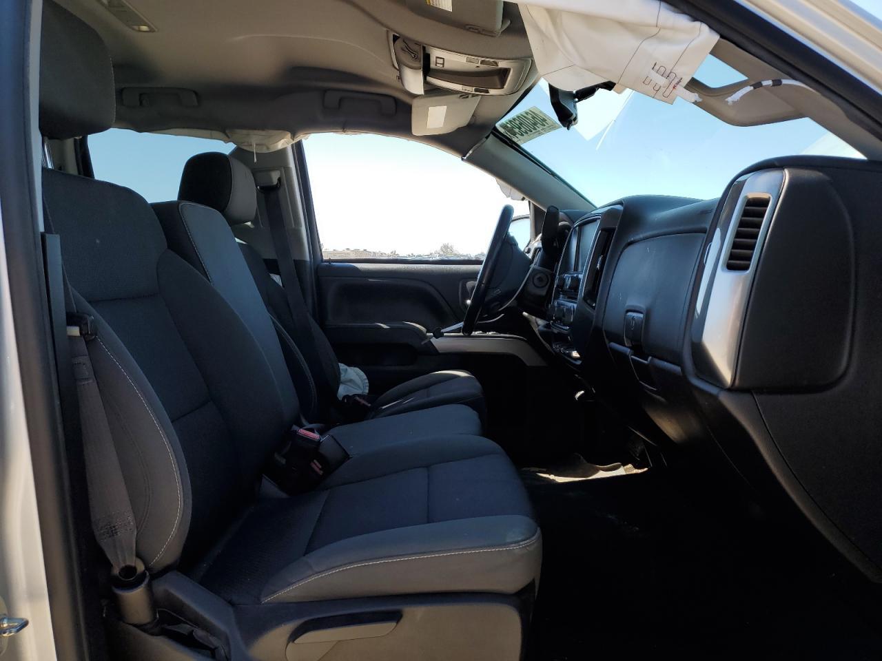 2015 CHEVROLET SILVERADO - Image 7