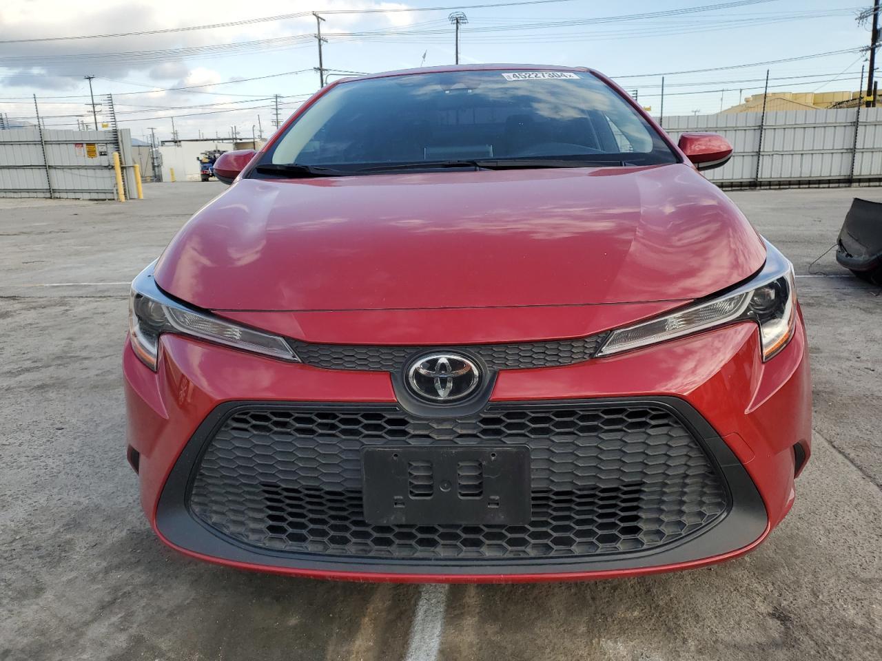 2021 TOYOTA COROLLA LE - Фото 5