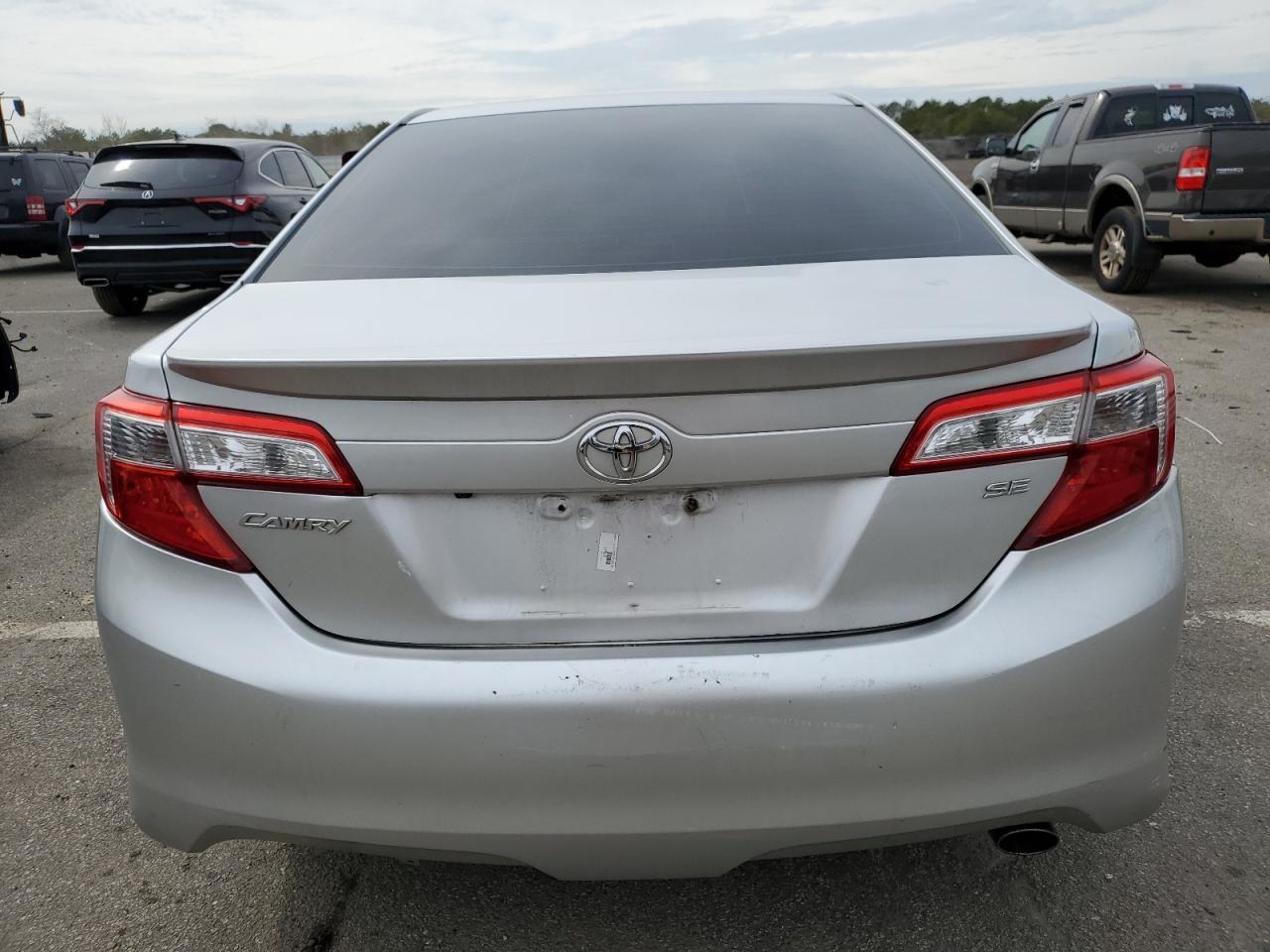 2014 TOYOTA CAMRY L - Фото 6