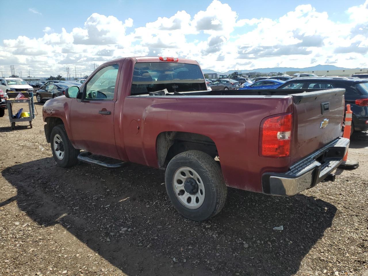 2013 CHEVROLET SILVERADO - Image 2